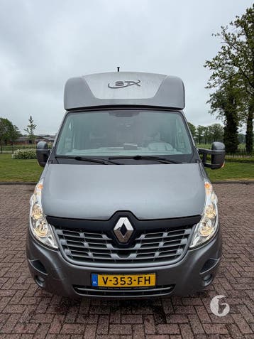 Prachtige dubbelcabine STX paardenwagen! 2017 - 54.000km!, Ophalen, Zo goed als nieuw, Polyester, 2-paards trailer