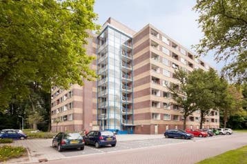 Te Huur 3 Kamer Appartement Fluitekruidweg In Zaandam, Huizen en Kamers, Direct bij eigenaar, Noord-Holland, Zaandam, Appartement