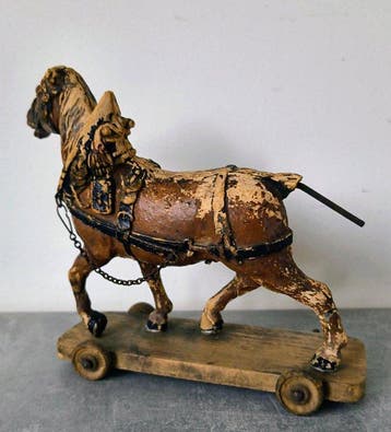 Handmade - Handpainted - Figuur - Speelgoed paard op