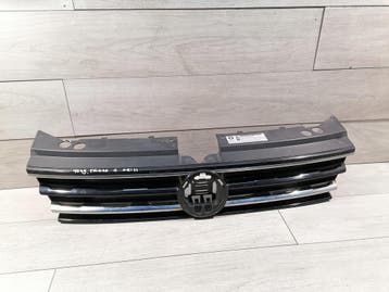 Tiguan II grill 5NA853653, Auto-onderdelen, Verzenden, Gebruikt