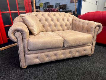 Chesterfield Maarssen ! Orig. Chesterfield Brand 2 Zits-bank, Huis en Inrichting, Banken | Bankstellen, Ophalen, CHESTERFIELD