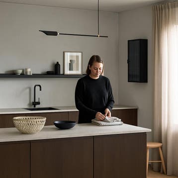 Wandkast Zundert 60x35x15 cm zwart [en.casa], Huis en Inrichting, Kasten | Wandmeubels, Verzenden, Nieuw