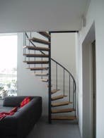 Leuning voor spiltrap / draaitrap – Kunststof, staal of RVS, Nieuw, Trap