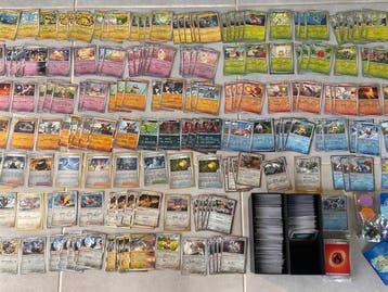Pokémon - 800 Bulk kaarten Foil, Holo, Reverse holo,, Hobby en Vrije tijd, Verzamelkaartspellen | Pokémon, Nieuw