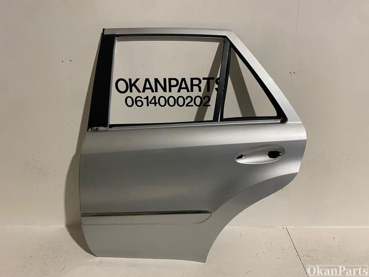 Mercedes M-Klasse ML W164 Linker Achterdeur Links, Auto-onderdelen, Carrosserie en Plaatwerk, Gebruikt, Achter, Links, Deur, Ophalen