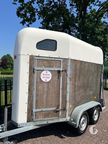 Mooie Hotra 1,5 paards paardentrailer!, Ophalen, Zo goed als nieuw