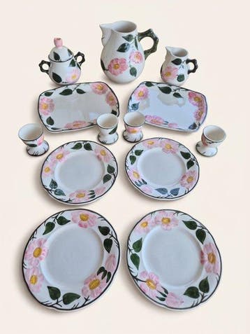 Villeroy & Boch - Eetservies (13) - Wild-Rose - Keramiek -
