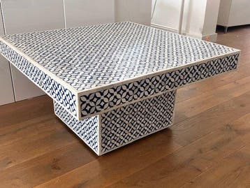 Salontafel - Been, hard hout - A handmade bone inlay table, Antiek en Kunst