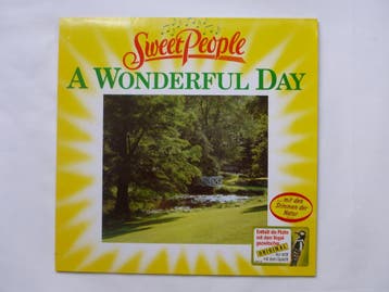 Sweet People - A Wonderful Day (LP), Ophalen of Verzenden, Zo goed als nieuw