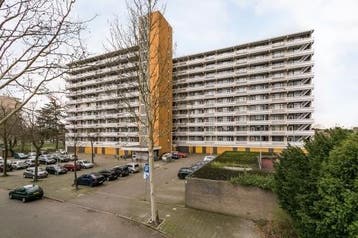 Te Huur 4 Kamer Appartement de Koppele In Eindhoven, Huizen en Kamers, Huizen te huur, Noord-Brabant, Direct bij eigenaar, Eindhoven