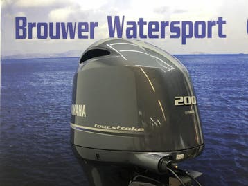 Yamaha buitenboordmotor | 200 pk | Nieuwe motor!!, Viertaktmotor, Ophalen of Verzenden, Zo goed als nieuw, 30 pk of meer