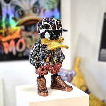 Patryk Konrad - Daffy Duck Holographic Sculpture – Limited