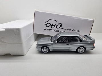 Otto Mobile 1:12 - Modelauto - Bmw E30 M3 Street - Limited, Nieuw