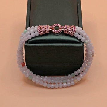 NGTC-gecertificeerde natuurlijke 3-laags jadeietarmband –