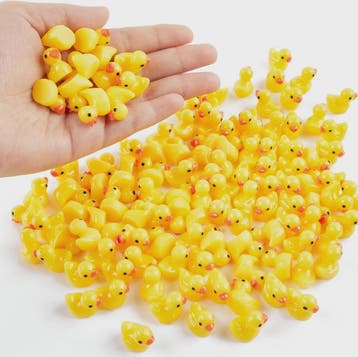 Set Mini Resin Eendjes - 100 of 200 Stuks - Decoratie, Knuts, Verzenden, Nieuw