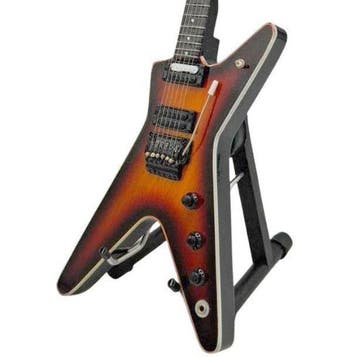 Miniatuur replica Dean gitaar - Dimebag Darrell - Pantera, Ophalen of Verzenden, Nieuw, Pop, Beeldje of Miniatuur