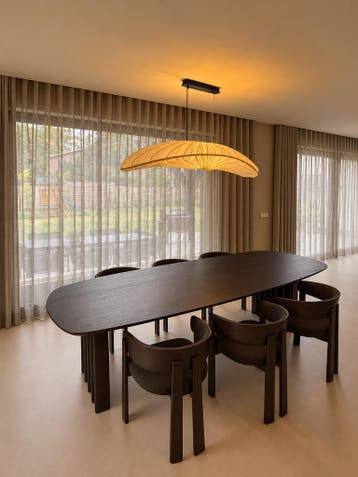 Eettafel eiken Deens ovaal , vals ovaal , plat ovaal, 100 tot 150 cm, Eikenhout, Vijf personen of meer, Nieuw