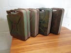 Jerrycan (4) - Staal - Vintage militaire blik