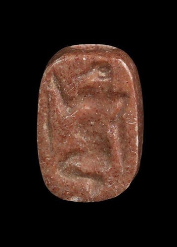 West-Aziatisch Pink Hardstone Stempelzegel met knielende, Antiek en Kunst