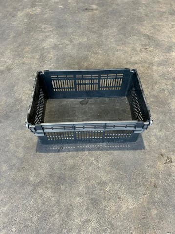 Kratten 600x400x230 mm met beugel stapelbaar en nestbaar, Gebruikt, 40 tot 60 cm, Minder dan 35 cm, 75 tot 100 cm