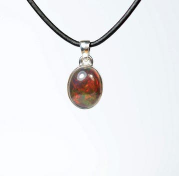 Zwarte Chalama-opaal Hanger / cabochon / nieuw- 1.66 g - (1)