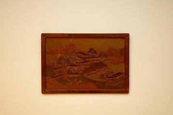 Qing-dynastie gegraveerd rood lakwerk hangpaneel met, Antiek en Kunst