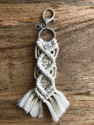 Geknoopte sleutelhanger , Macrame Geknoopte sleutelhanger, Verzamelen, Sleutelhangers, Nieuw