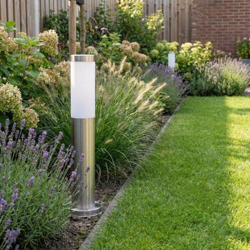 Gomera | 45cm - Staande buitenlamp zilver rond IP44, Tuin en Terras, Ophalen of Verzenden, Nieuw, Netvoeding, Staande lamp