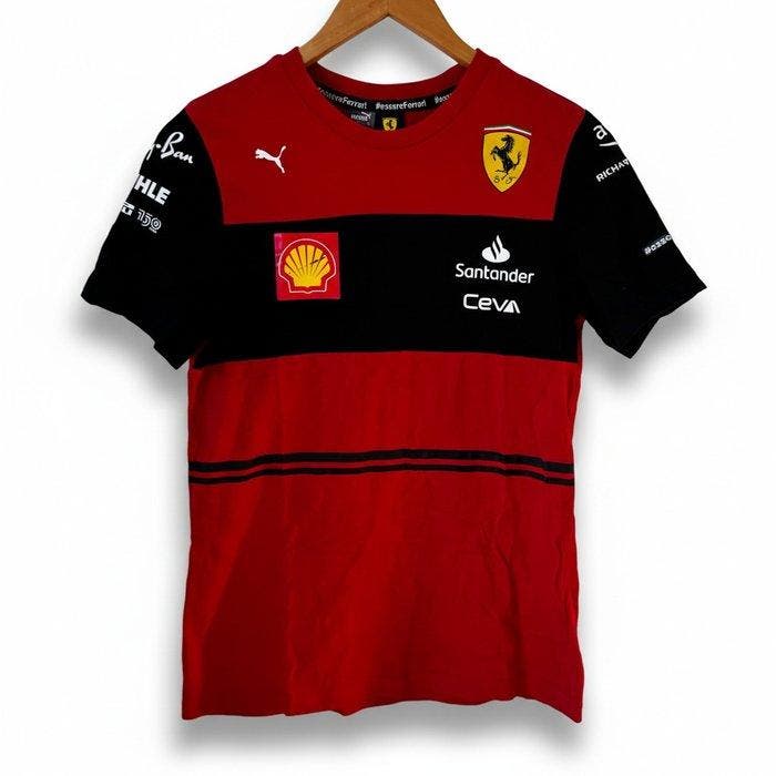 Ferrari - Formule 1 - 2021 - Racing jersey, Verzamelen, Automerken, Motoren en Formule 1