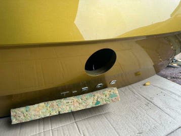 T-Roc T Roc Achterklep bagage in nette staat Goud, Auto-onderdelen, Carrosserie en Plaatwerk, Nieuw