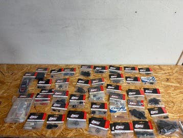 Losi 1:24 - Modelauto (62) - Losi onderdelen set - van, Nieuw