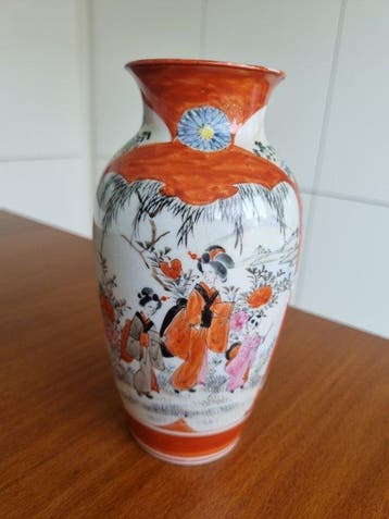 Vaas - Aardewerk, Porselein - Japan - Kutani porselein
