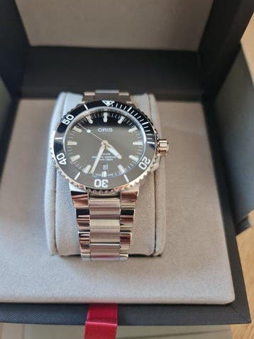 Oris - Aquis Date 43.5 - Zonder minimumprijs - Heren - 2024, Nieuw