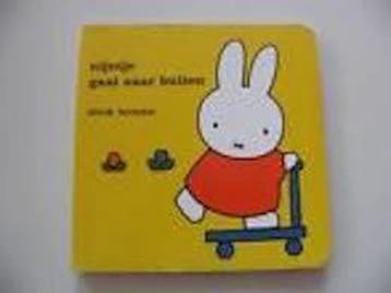 Nijntje gaat naar buiten / Nijntje - Dick Bruna, Verzenden, Gelezen, Dick Bruna