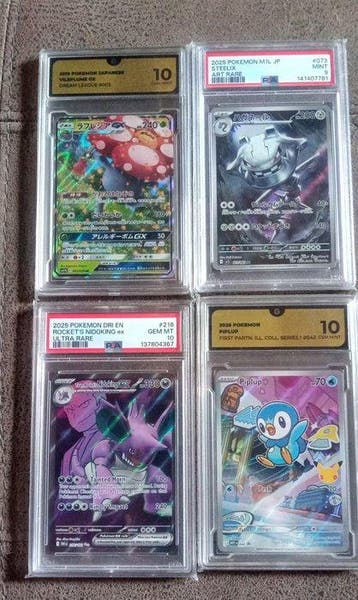 Pokémon - 4 Graded card - Vileplume, Steelix, Nidoking,, Nieuw