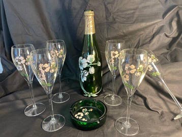 Perrier-Jouët - Emile Gallé - Champagne fluitje (8) - Belle