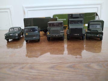 Solido 1:43 - Model militair voertuig (5) - Camion citerne, Nieuw
