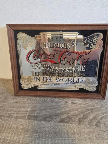 Vintage Coca-Cola spiegel in houten lijst – 25,5 × 33 cm -