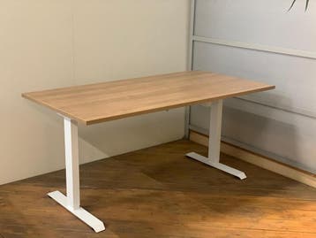 Verstelbaar Bureau - Wit Onderstel - Havanna Bureaublad, Verzenden, In hoogte verstelbaar, Nieuw