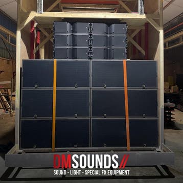 Speaker Huren Carnaval 2027 | Movinghead Laser Rookmachine, Gebruikt