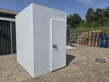 Koelcel 150 x 204 x 230 cm stekker klaar, Nieuw in verpakking, Koelen en Vriezen