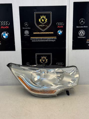 Koplamp rechts Citroën C4 bj.2013 art.9687304480, Gebruikt, Citroën