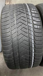 305/35/21 109V N0 PIRELLI SCORPION WINTER 5,1mm profiel, Gebruikt, 305 mm, Band(en), Personenwagen