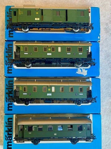 Märklin H0 - 4100.1, 4101.1, 4103.1, 4235 - Modeltrein, Nieuw