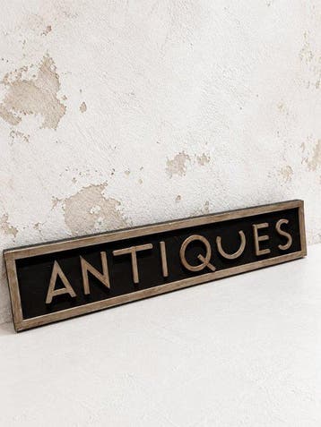 Vintage volkskunst “ ANTIQUES ” winkelbord – verhoogde