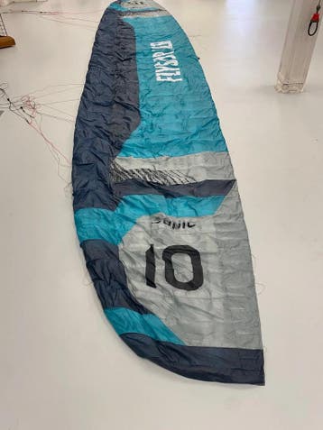 Flysurfer Sonic 5 10m zgan, Ophalen of Verzenden, Zo goed als nieuw