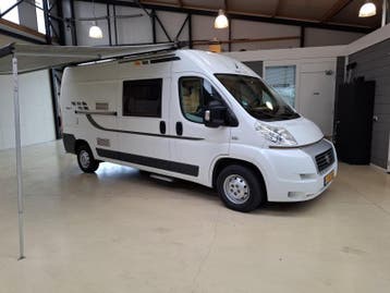 2014 Adria Twin 600 Sunliving 130PK Airco Solar 163160Km, Caravans en Kamperen, Startonderbreker, Buscamper of Camperbus, Ringverwarming