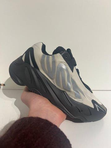 Adidas - 700 MNVN - Sneakers - Maat: EU 36.5 - Nieuw met, Nieuw