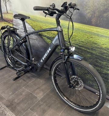 Trek Allant+ 7 Electrische Herenfiets - Bosch Middenmotor, Overige merken, Ophalen of Verzenden, Zo goed als nieuw, 50 km per accu of meer