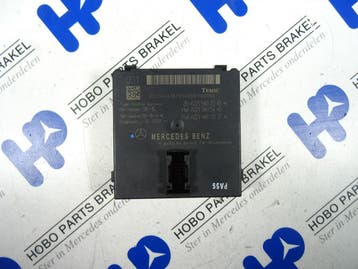 Centrale gateway module A 221 540 7045 o.a: S-klasse w221, Ophalen of Verzenden, Gebruikt, Mercedes-Benz